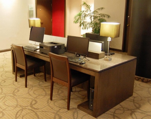 Holiday Inn Montreal Centre Ville Downtown image 7