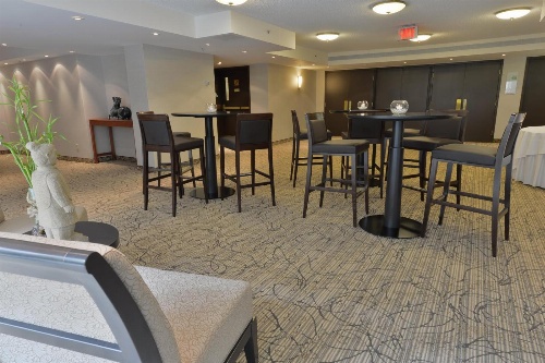 Holiday Inn Montreal Centre Ville Downtown image 2