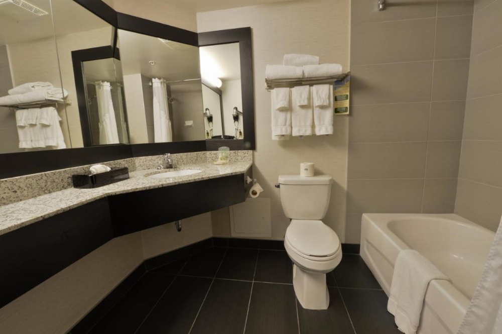 Room image 2